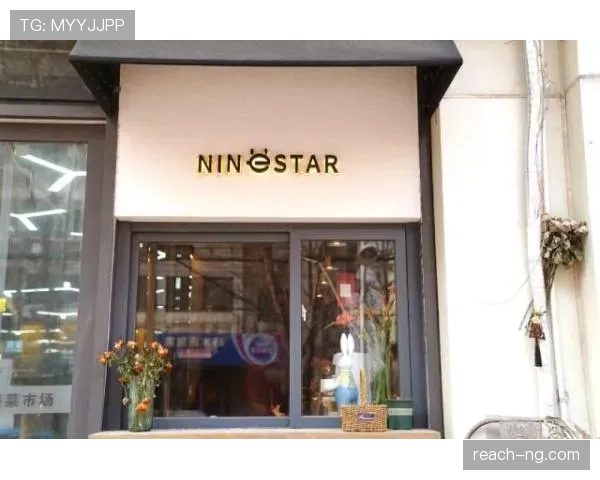 邹敬园训练间偶尔像闹市里的咖啡店?这身价差距咋回事儿? 邹敬园训练间偶尔像闹市里的咖啡店?这身价差距咋回事儿?